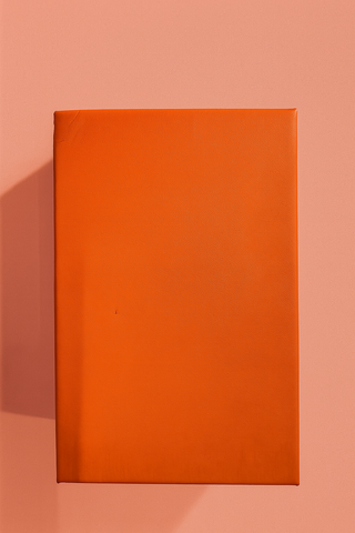 Celebrate elegance and charm with this stunning Luxury Gift Set for Women